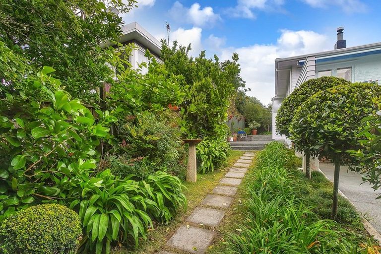 Photo of property in 9a Matata Street, Blockhouse Bay, Auckland, 0600