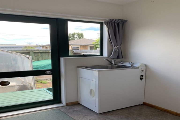 Photo of property in 23a Pine Road, Orewa, 0931