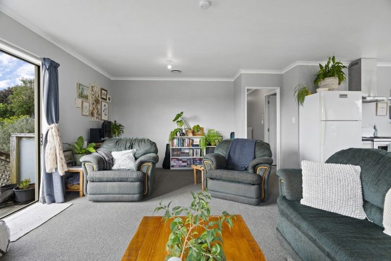Photo of property in 5a Langstone Street, Welcome Bay, Tauranga, 3112