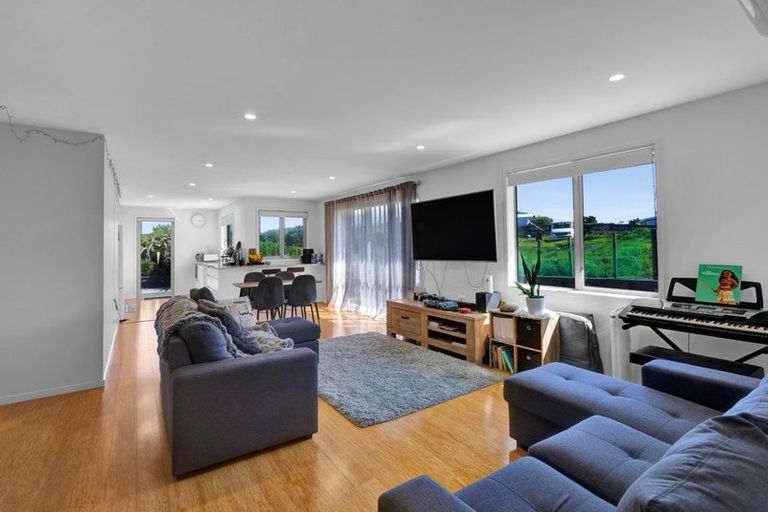 Photo of property in 8 Jersey Place, Bell Block, New Plymouth, 4312