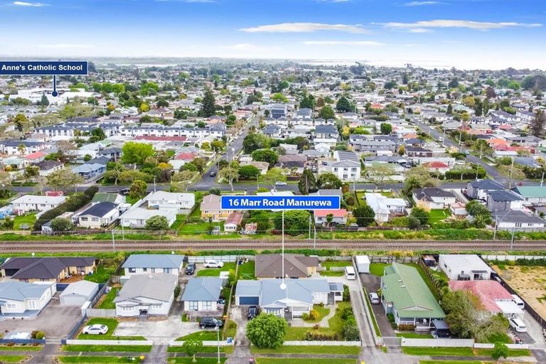 Photo of property in 16 Marr Road, Manurewa, Auckland, 2102