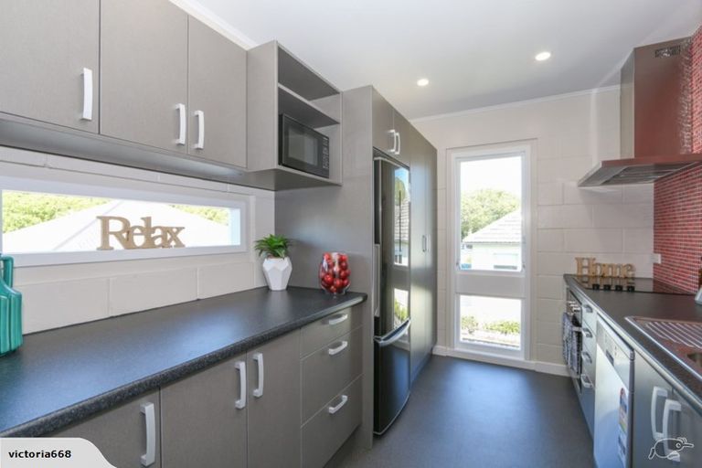 Photo of property in 1/23 Campbell Street, Karori, Wellington, 6012