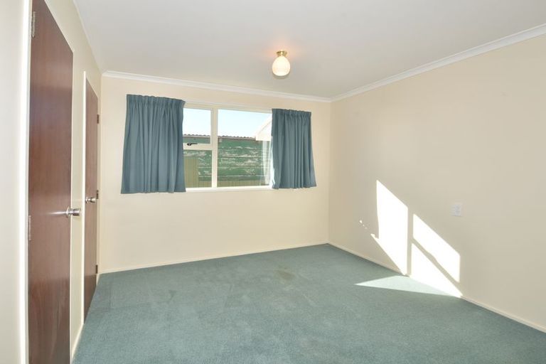 Photo of property in 165 Oxford Street, South Dunedin, Dunedin, 9012