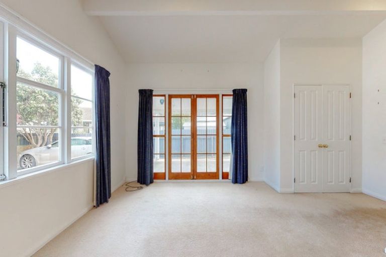 Photo of property in 25 Tama Street, Alicetown, Lower Hutt, 5010