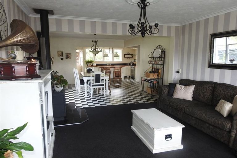 Photo of property in 1 Swan Street, Taihape, 4720