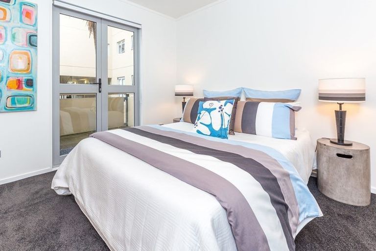 Photo of property in 325/26 Morningside Drive, Morningside, Auckland, 1025