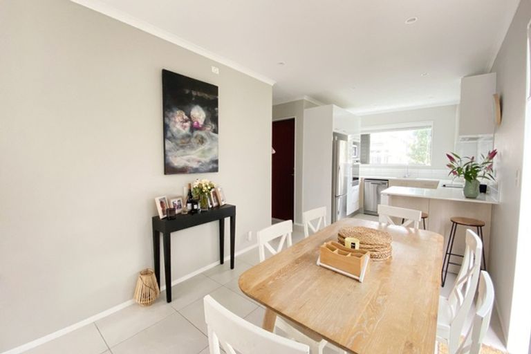 Photo of property in 57 Glidepath Road, Hobsonville, Auckland, 0616