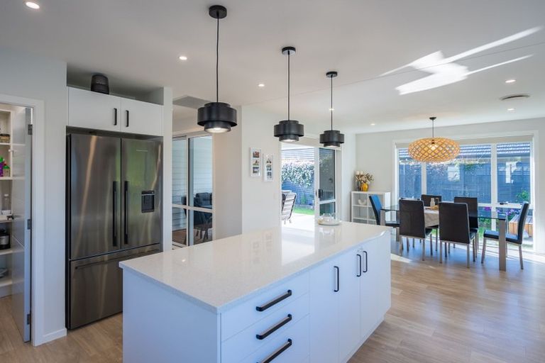 Photo of property in 3 Barbaras Way, Waikanae Beach, Waikanae, 5036