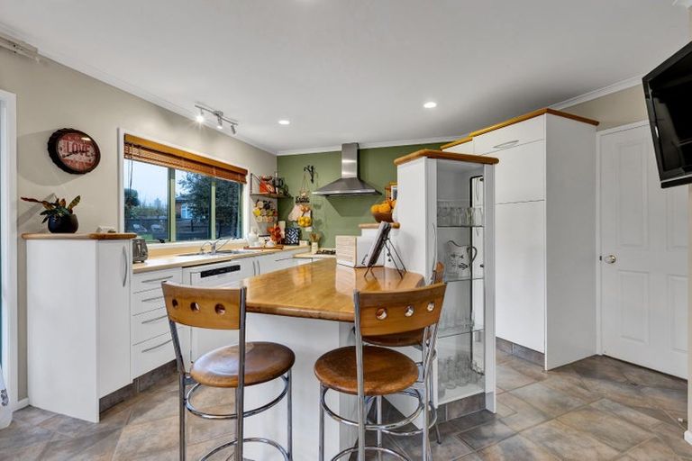 Photo of property in 96c Branch Road, Highlands Park, New Plymouth, 4312