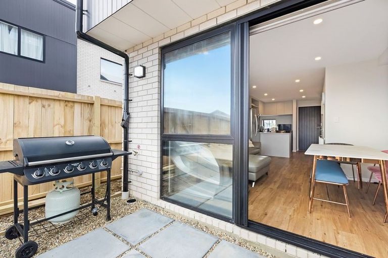 Photo of property in 45 Ivy Nola Way, Henderson, Auckland, 0612