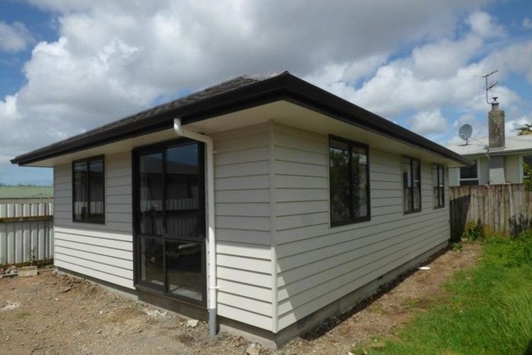 Photo of property in 14 Wakelin Road, Mangere East, Auckland, 2024