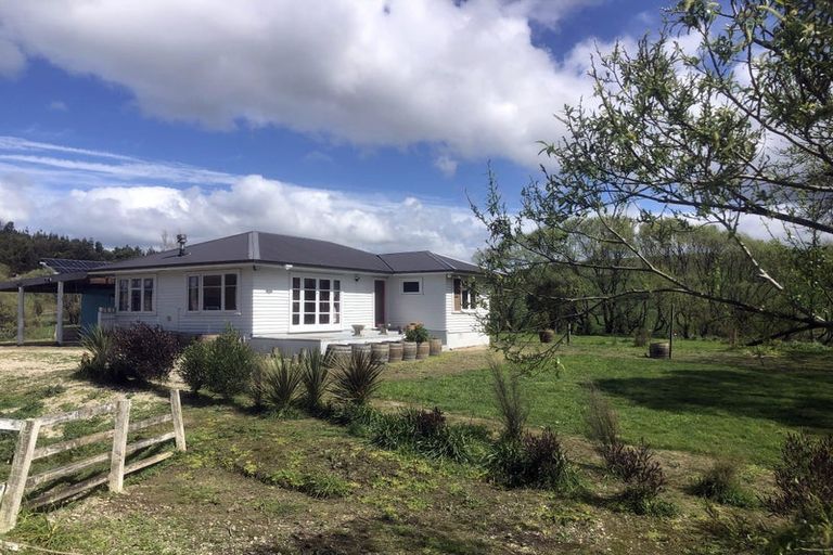 Photo of property in 40 Jones Road, Porangahau, 4293