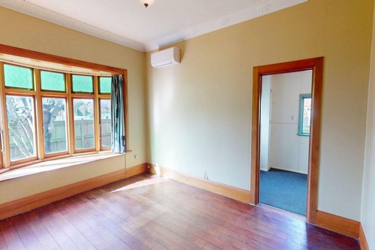 Photo of property in 28 Millar Street, Terrace End, Palmerston North, 4410