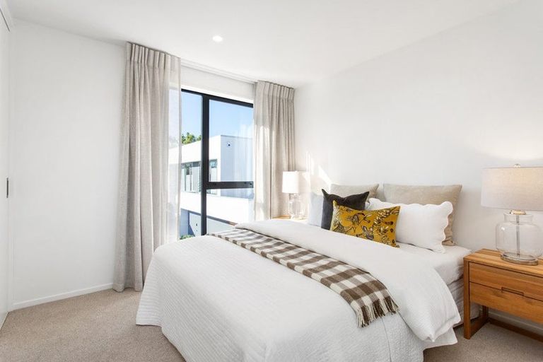 Photo of property in 2/34 Courtenay Street, St Albans, Christchurch, 8014