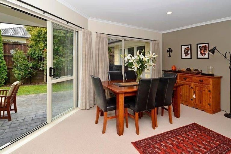 Photo of property in 88 Middlefield Drive, Flat Bush, Auckland, 2016