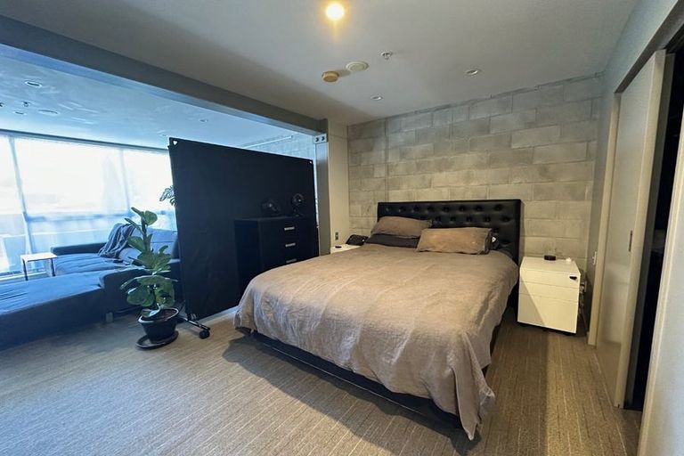 Photo of property in 1/143g Carlton Gore Road, Newmarket, Auckland, 1023