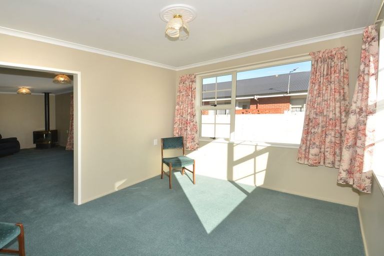 Photo of property in 165 Oxford Street, South Dunedin, Dunedin, 9012