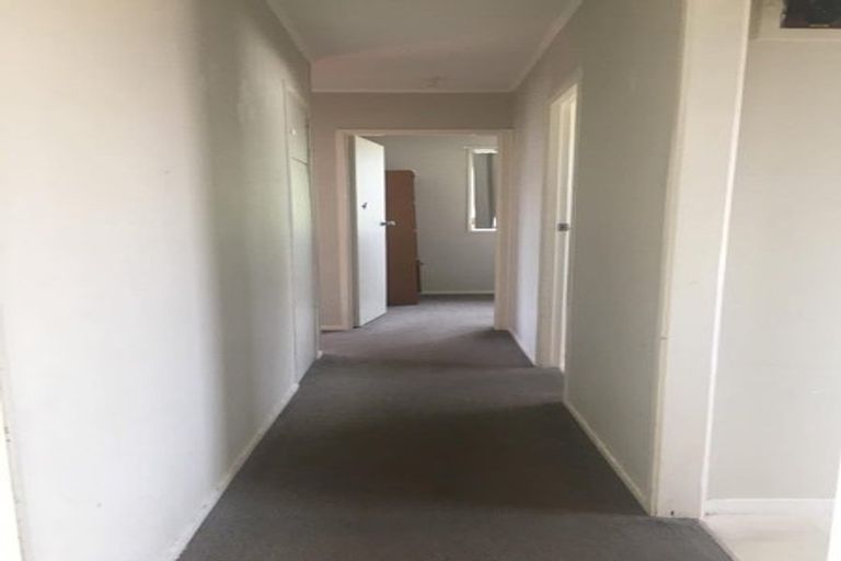 Photo of property in 91 Hyperion Drive, Randwick Park, Auckland, 2105