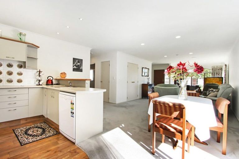 Photo of property in 285 Vaughan Road, Owhata, Rotorua, 3010