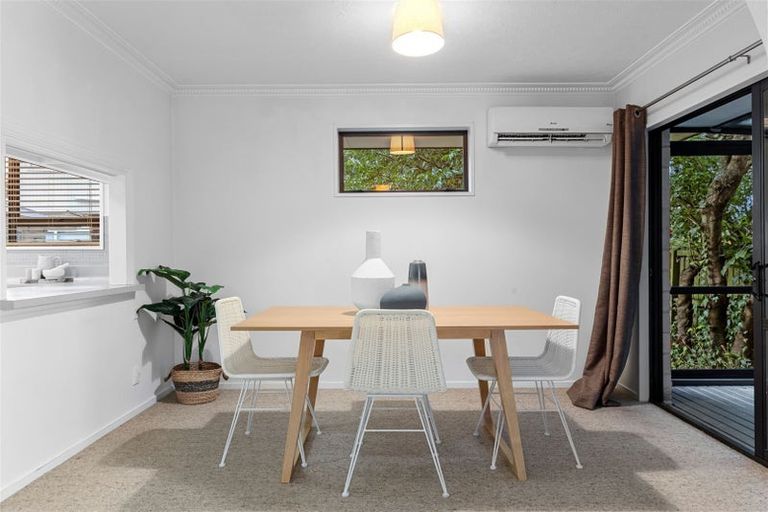 Photo of property in 1/10 Rembrandt Place, Burnside, Christchurch, 8053