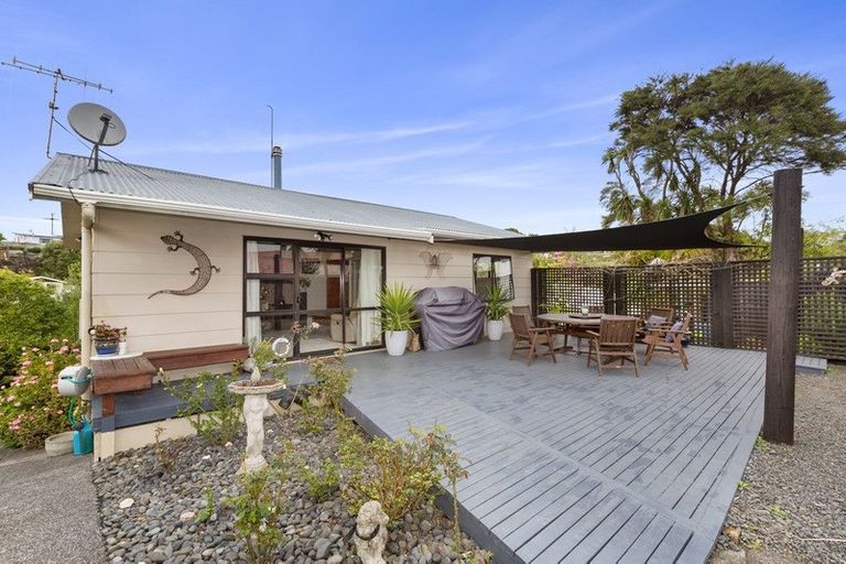 Photo of property in 8a Primrose Street, Raglan, 3225