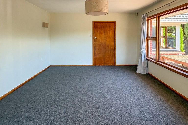 Photo of property in 54 Wingate Street, Redwood, Christchurch, 8051