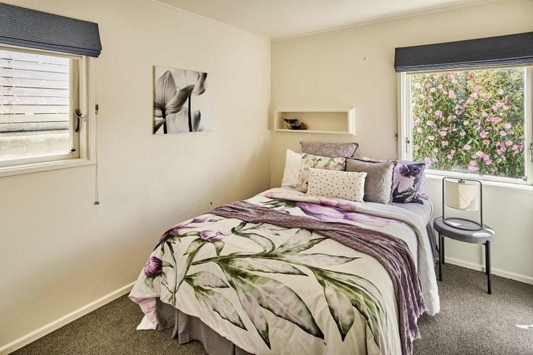 Photo of property in 60 Anne Street, Wadestown, Wellington, 6012