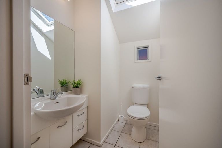 Photo of property in 1 Overdale Drive, Cashmere, Christchurch, 8022