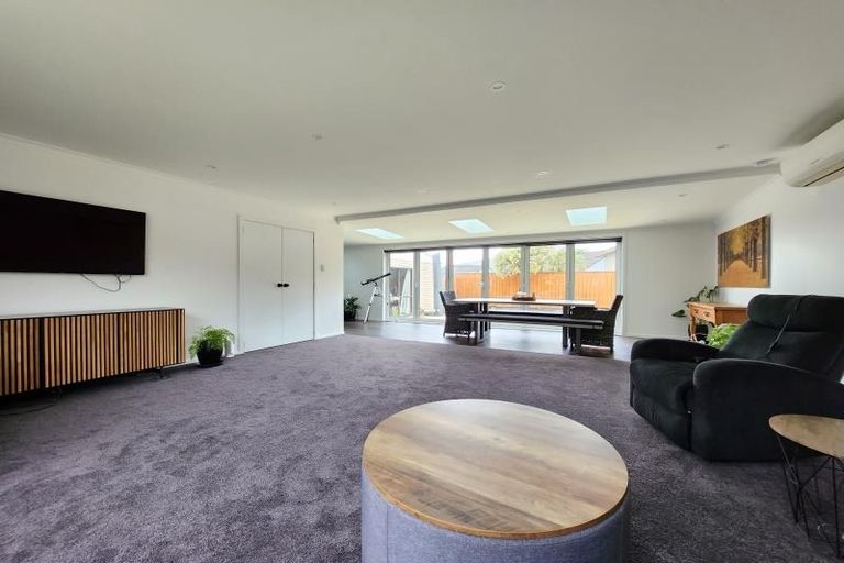 Photo of property in 10 Feist Street, Naenae, Lower Hutt, 5011