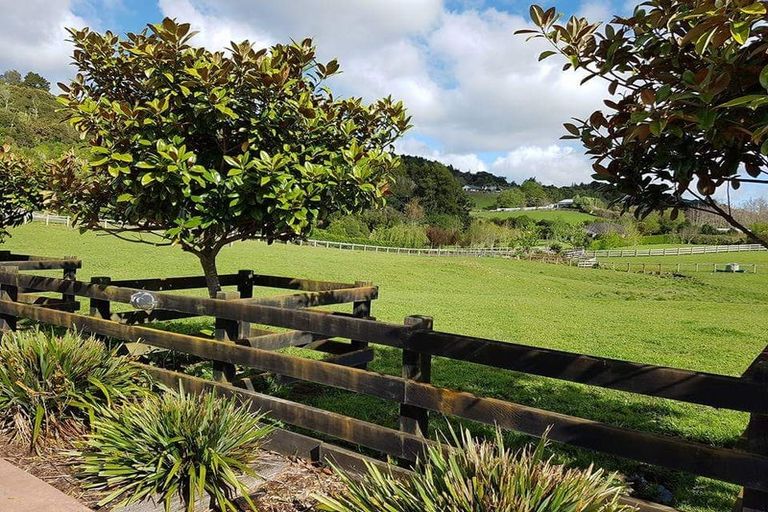Photo of property in 67 Old Barn Road, Opaheke, Papakura, 2584