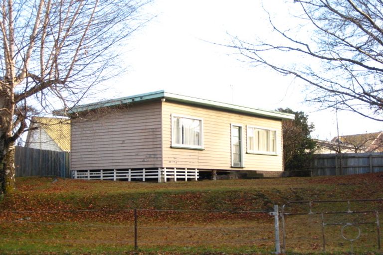 Photo of property in 58 Centennial Avenue, Arrowtown, 9302