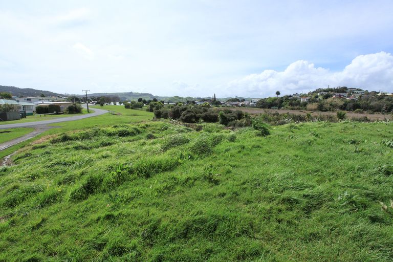 Photo of property in 9 John Street, Raglan, 3225