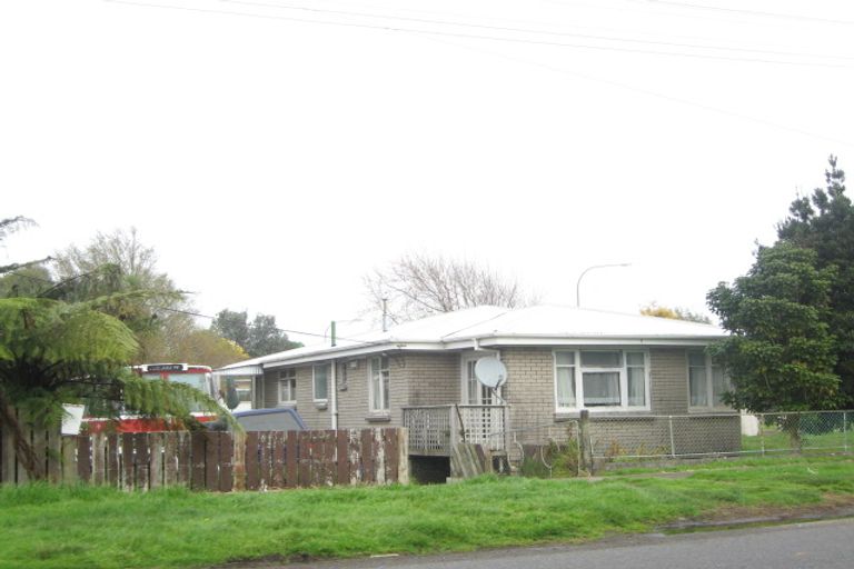 Photo of property in 55 Parris Street, Waitara, 4320
