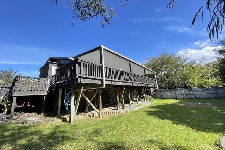 Photo of property in 1/1 Mayfair Crescent, Mairangi Bay, Auckland, 0630