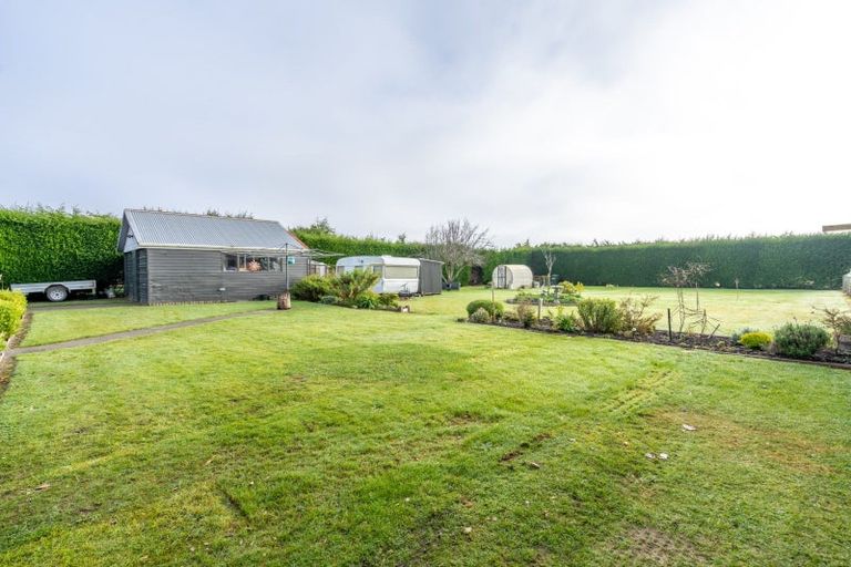Photo of property in 240 Dunns Road, Otatara, Invercargill, 9879