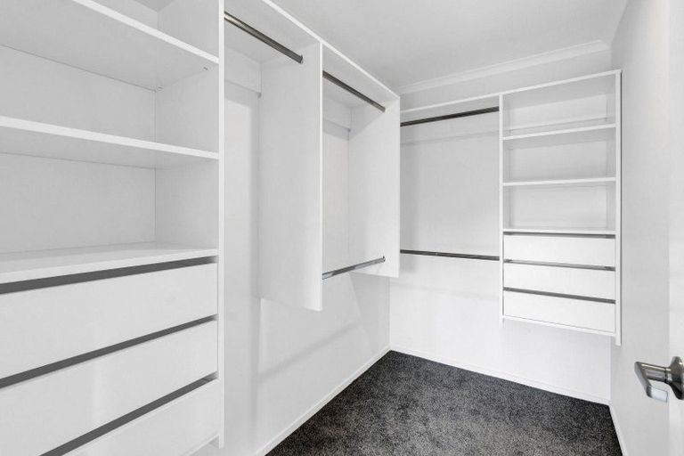 Photo of property in 23 Garrett Drive, Whalers Gate, New Plymouth, 4310