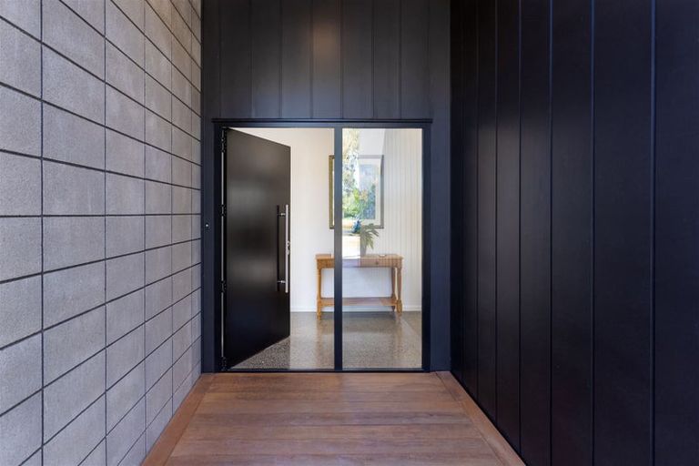 Photo of property in 231 Taylor Pass Road, Witherlea, Blenheim, 7201