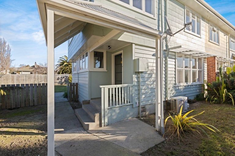 Photo of property in 8-10 Dix Crescent, Riversdale, Blenheim, 7201