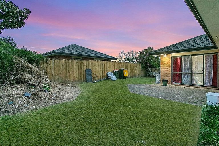 Photo of property in 47 Sandwick Drive, Weymouth, Auckland, 2103
