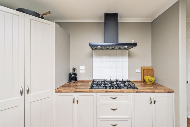 Photo of property in 79 North Terrace, Darfield, 7510