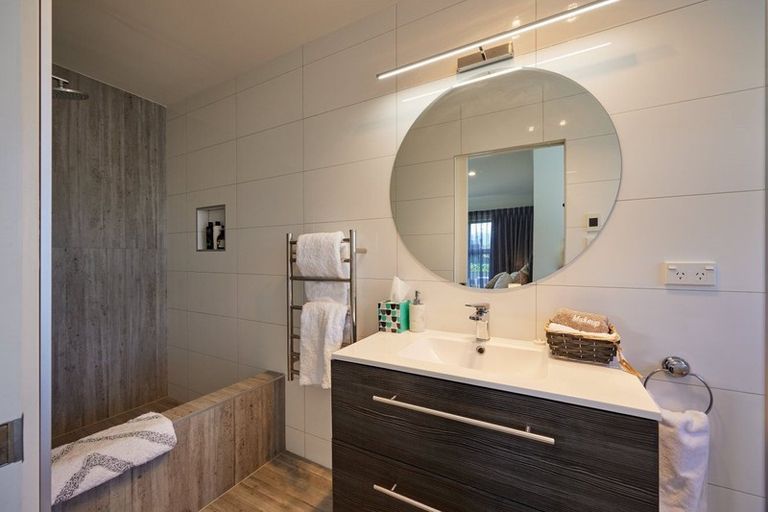 Photo of property in 55 Kotuku Road, South Bay, Kaikoura, 7300