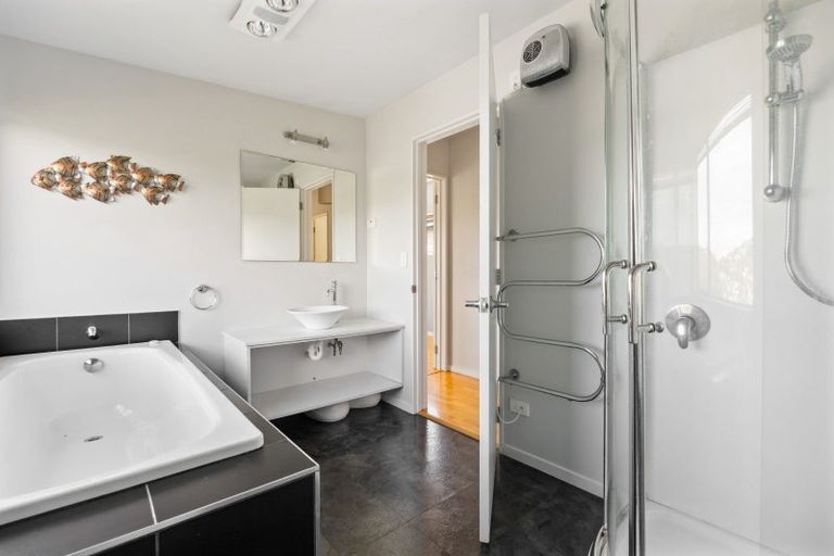 Photo of property in 11 Valerie Place, Stepneyville, Nelson, 7010