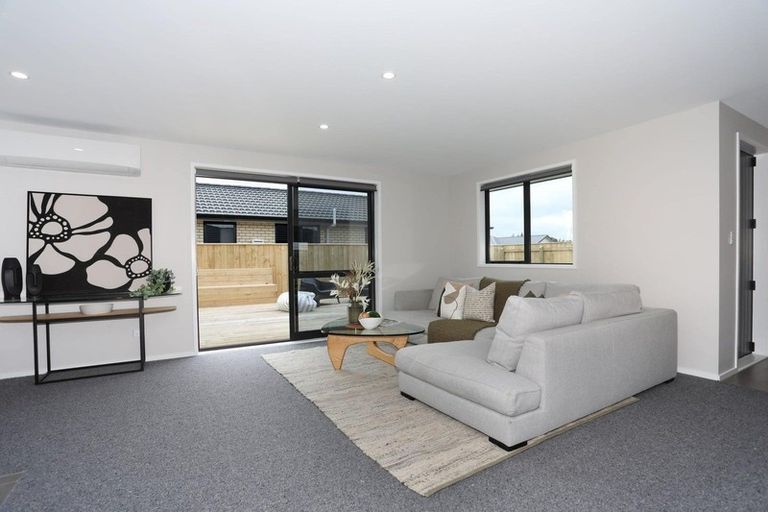 Photo of property in 18 Oldfield Lane, Marton, 4710