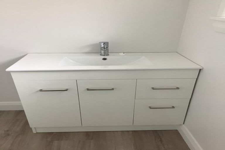 Photo of property in 8 Dunarnan Street, Avonside, Christchurch, 8061