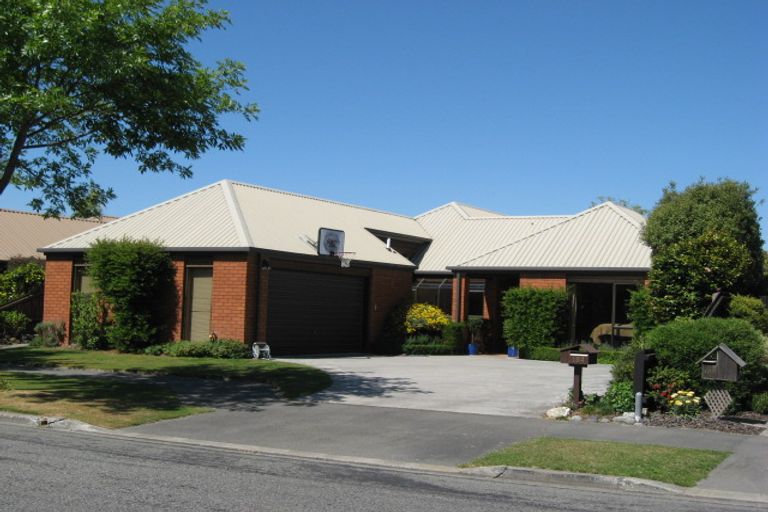 Photo of property in 184 Hawthornden Road, Avonhead, Christchurch, 8042