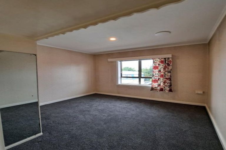 Photo of property in 157a Seaview Road, Westown, New Plymouth, 4310