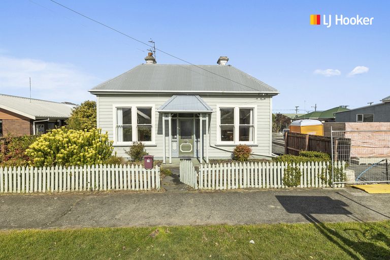 Photo of property in 61 Bellona Street, Saint Kilda, Dunedin, 9012