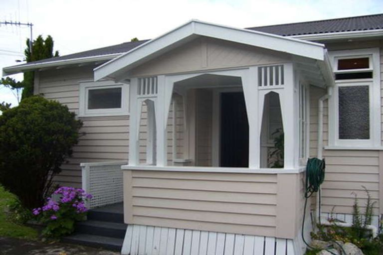 Photo of property in 8 Dinniss Avenue, Regent, Whangarei, 0112