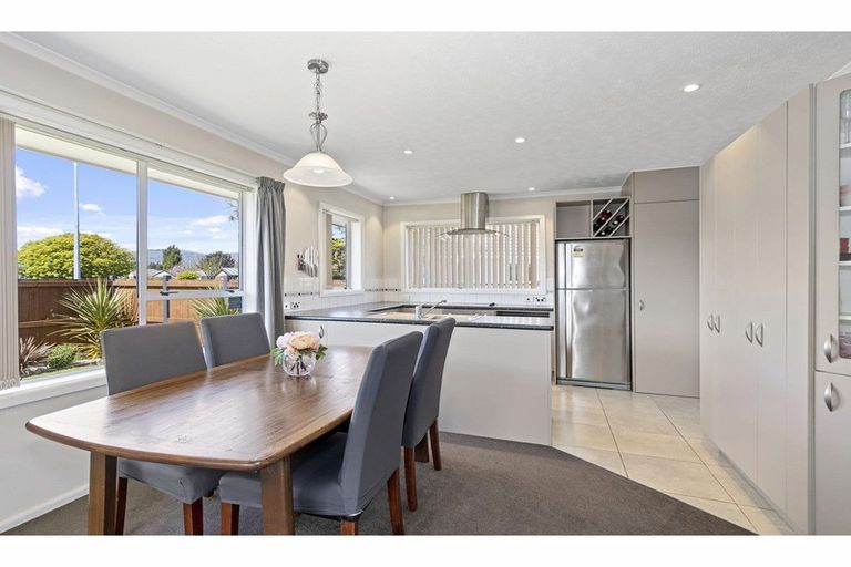 Photo of property in 17 Logie Place, Bromley, Christchurch, 8062