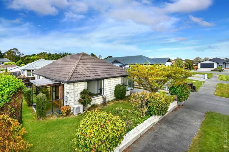 Photo of property in 1/6 Chardale Street, Avondale, Christchurch, 8061